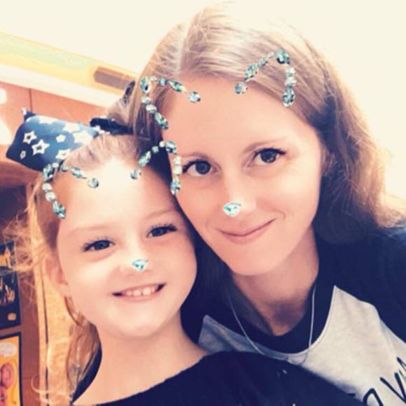 Meet your Posher, Km - Picture 1 of 1